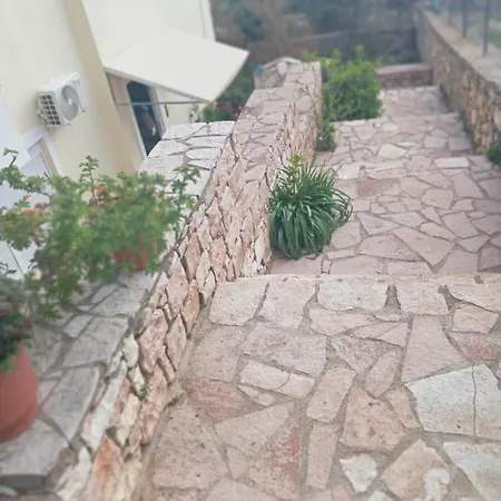 Mino's House Rent בית הארחה סרנדה