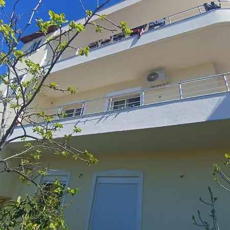 Mino's House Rent בית הארחה סרנדה